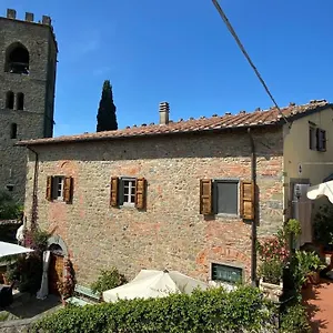 Holiday home La Magione Dei Todaro
